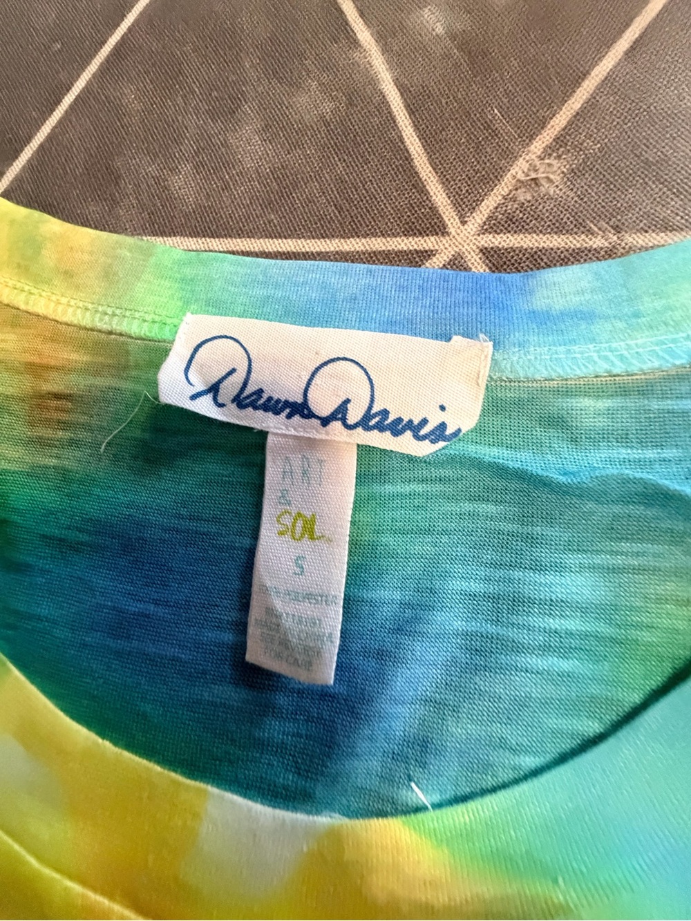 Laura Ashley Multicolor Tropical Print Tunic - Yellow, Blue, Green, Orange NWOT - Picture 3 of 3